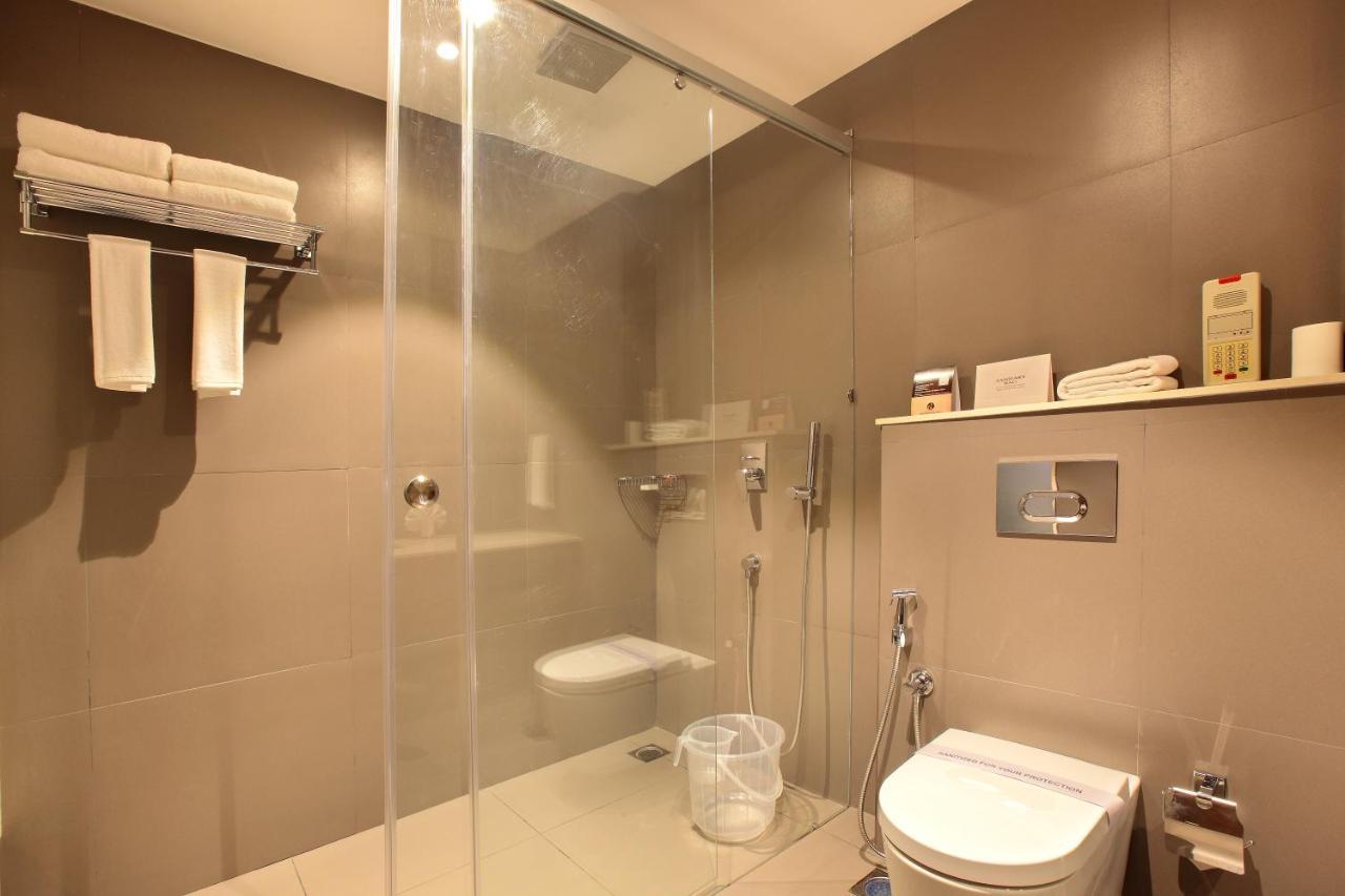 Hotel Ceasar Palace Thodupuzha Екстер'єр фото